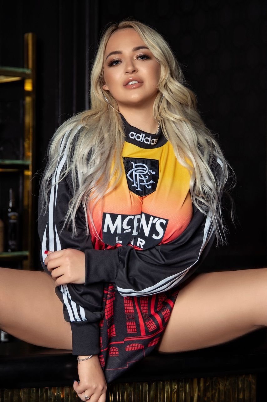 Daness from Ontario,Canada